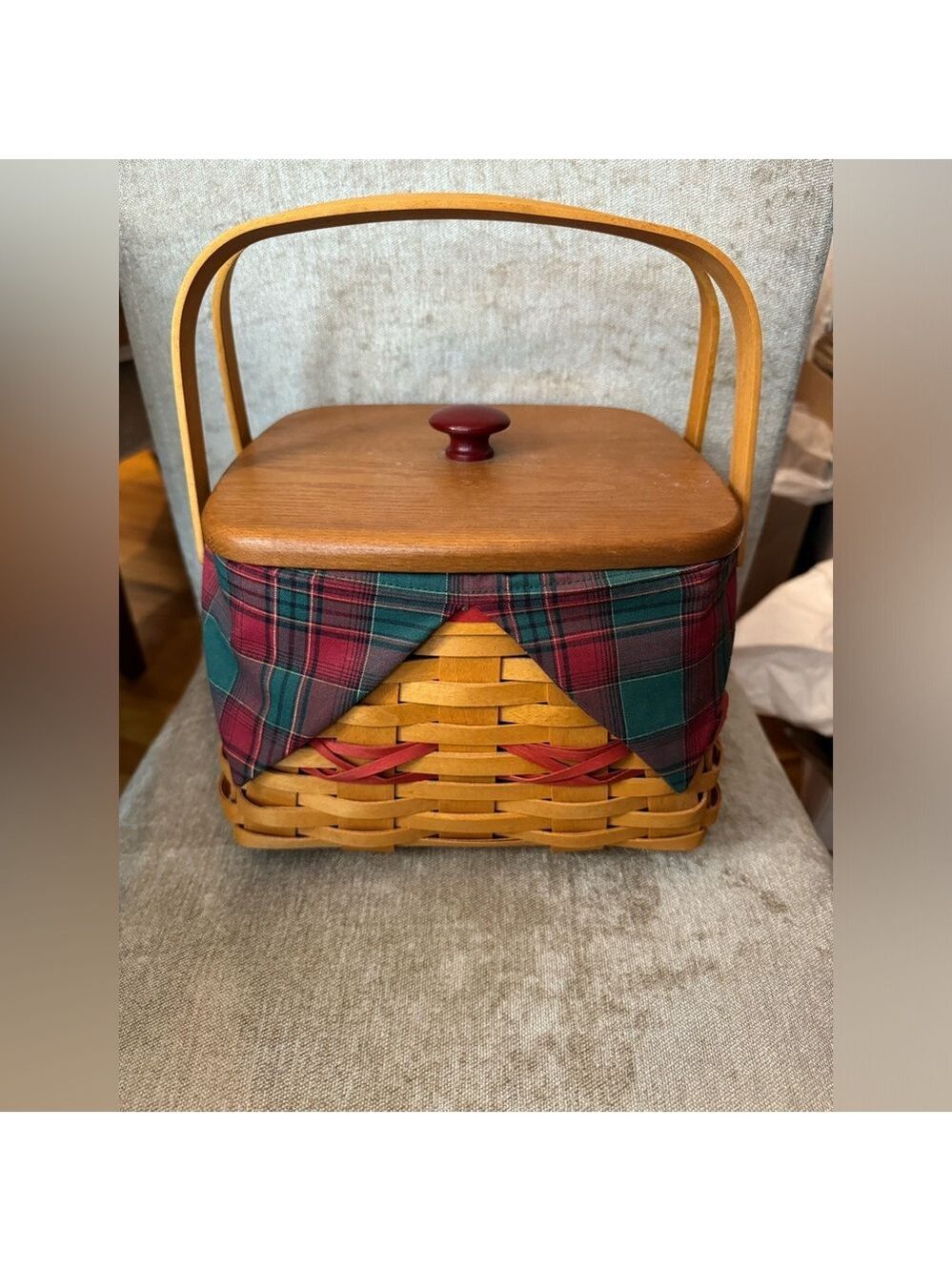 Longaberger 2000 Christmas Collection Deck The Halls Basket - liner & protector - Picture 10 of 12